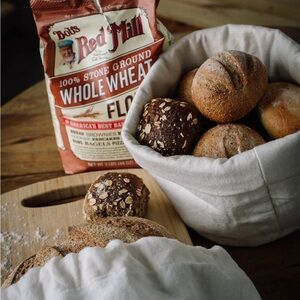 Vikolino Linen Bread Basket in Natural Linen
